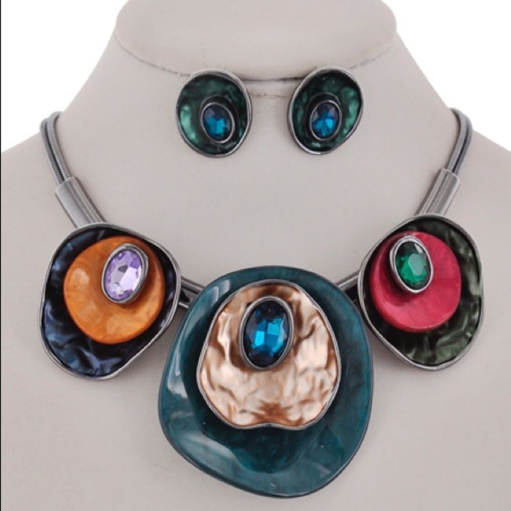 Royalty Necklace set